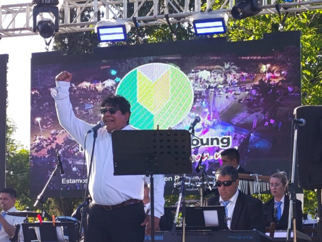 0ad3806c-8934-439e-8b2b-73cb37fc34c0