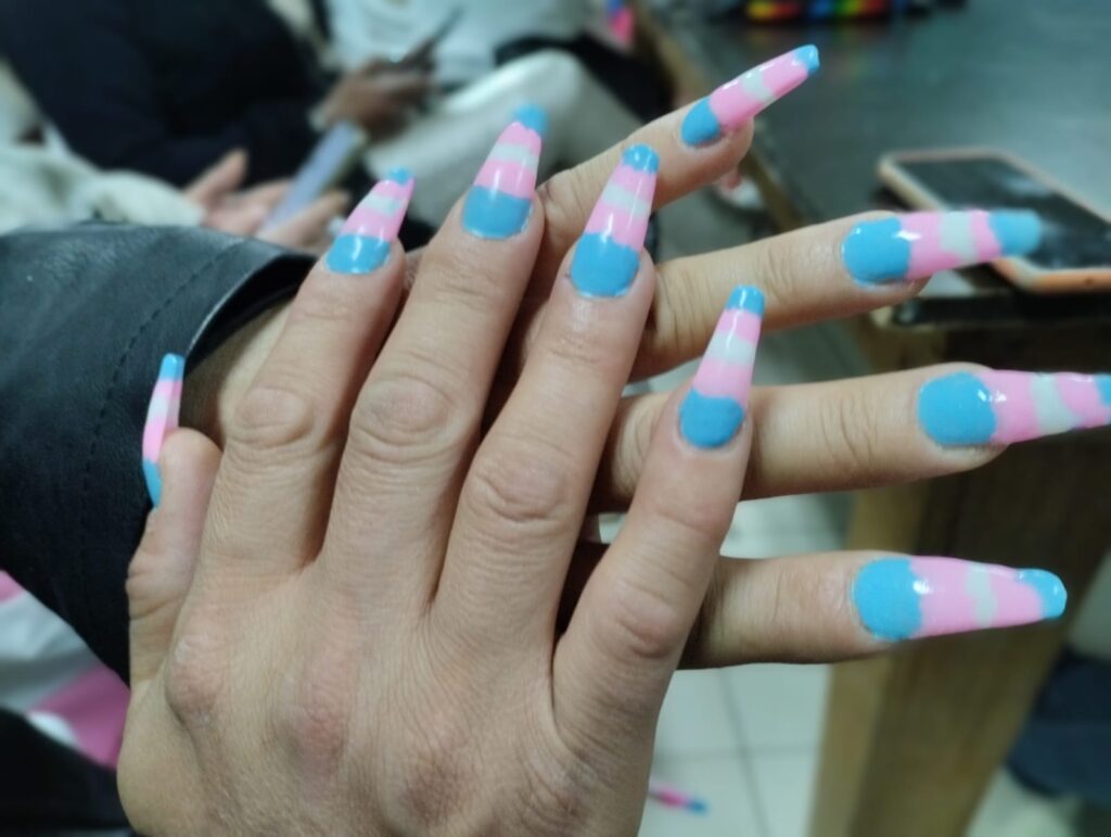 15600124-5633-4278-b66f-5643cf0acdf0