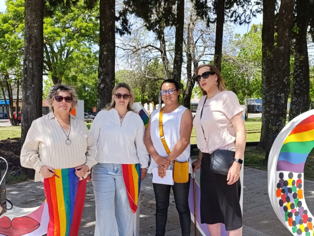 2e91bdb5-201a-42dd-8e0f-58f0260cd6f5