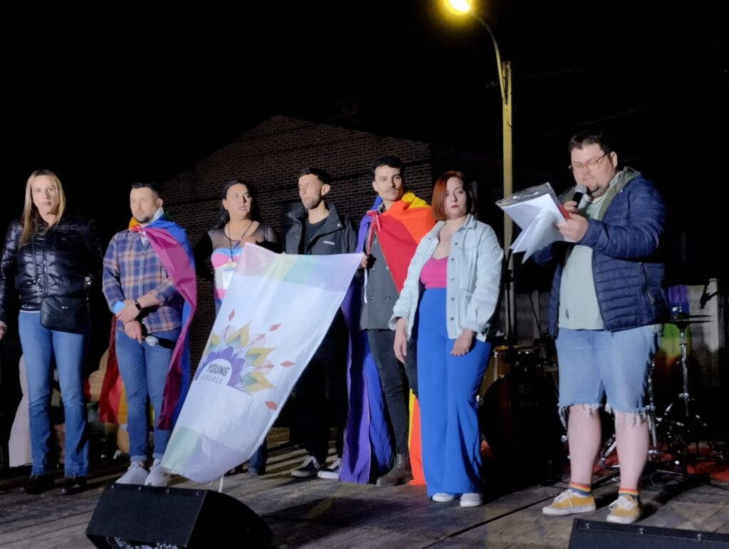 f2b3a400-bd43-4d4b-b372-6ab7da9dd088