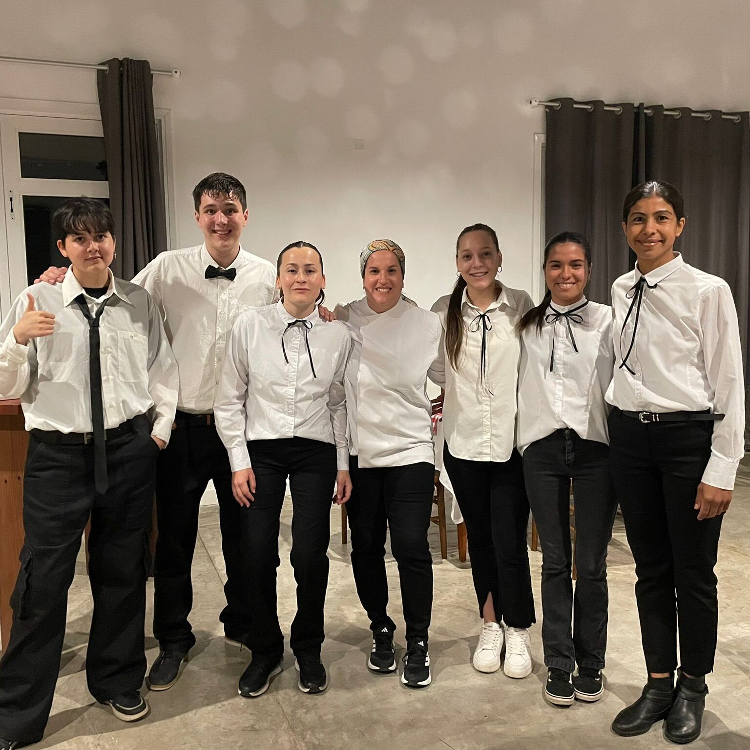 06bad9a2-91ae-4614-8bb4-12ad4559121c