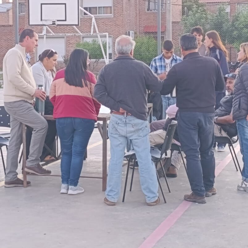 f4f8442d-8a0e-402d-8b00-28b4b17edfa5