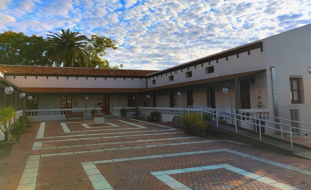 fb0cadf2-aced-4813-b1b7-e9daf1b85c97