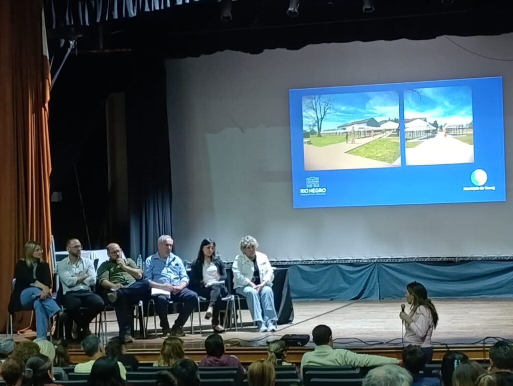 3b4e555e-143b-481d-82ad-de8d1444c14b