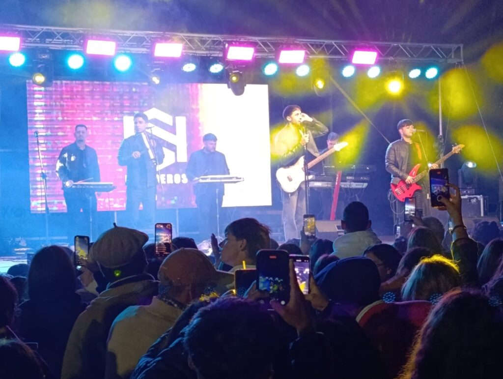 69b1fc0f-c238-41b7-adef-bc1fa07d1047