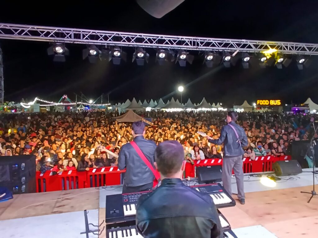 bf95581e-76db-44ec-a73b-0bd5893a357c